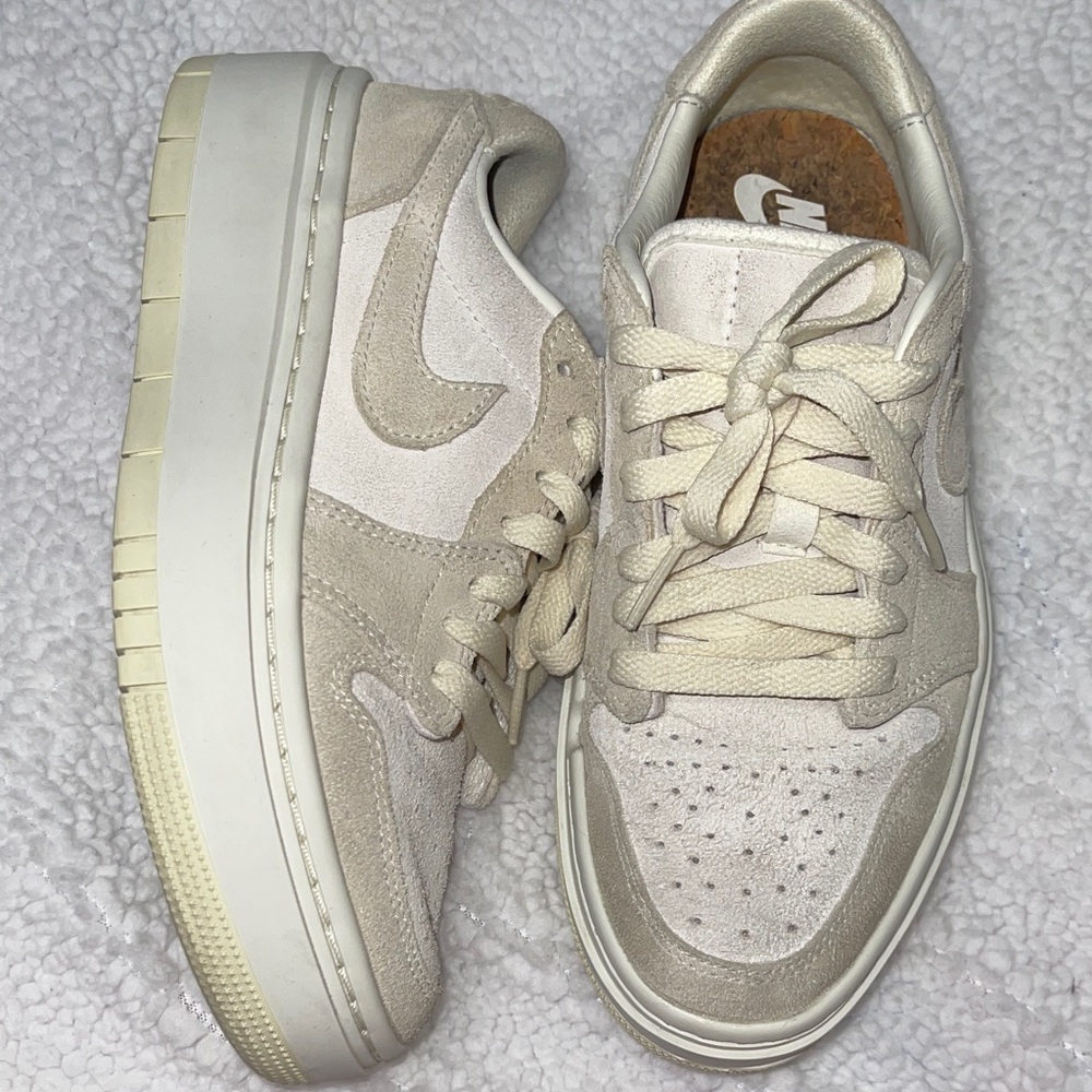 Air Jordan 1elevate Women's Beige Sneakers